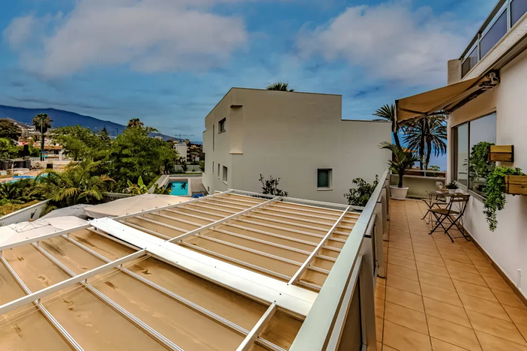 Apartment 2 - Balcón