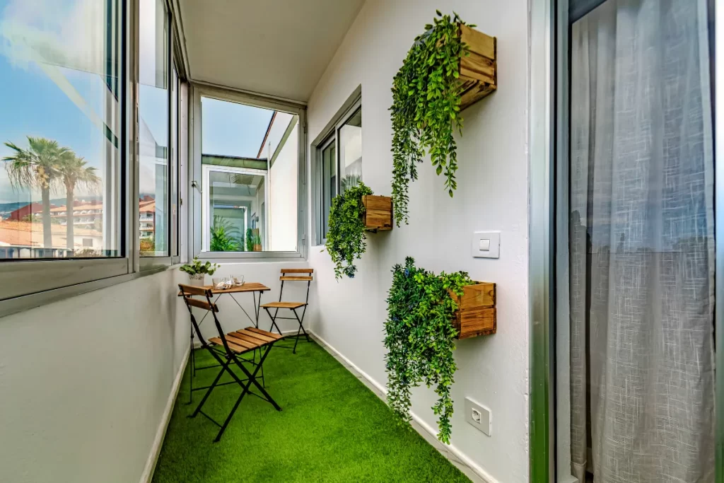 Apartment 5 - Balcón