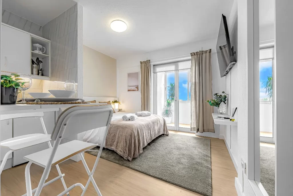 Apartment 8 - Estudio