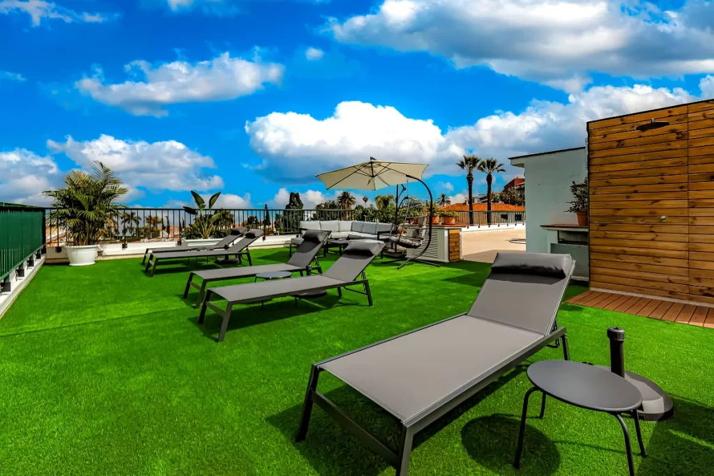 Servicios compartidos: hamacas, sombrillas y ducha