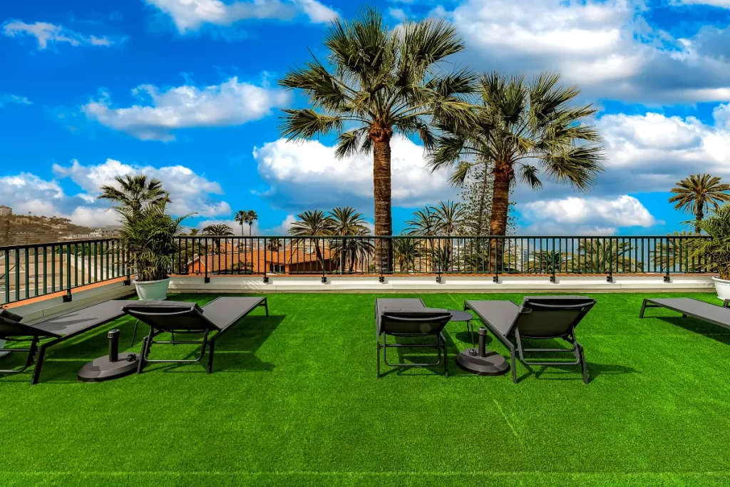 Servicios compartidos: hamacas, sombrillas y ducha